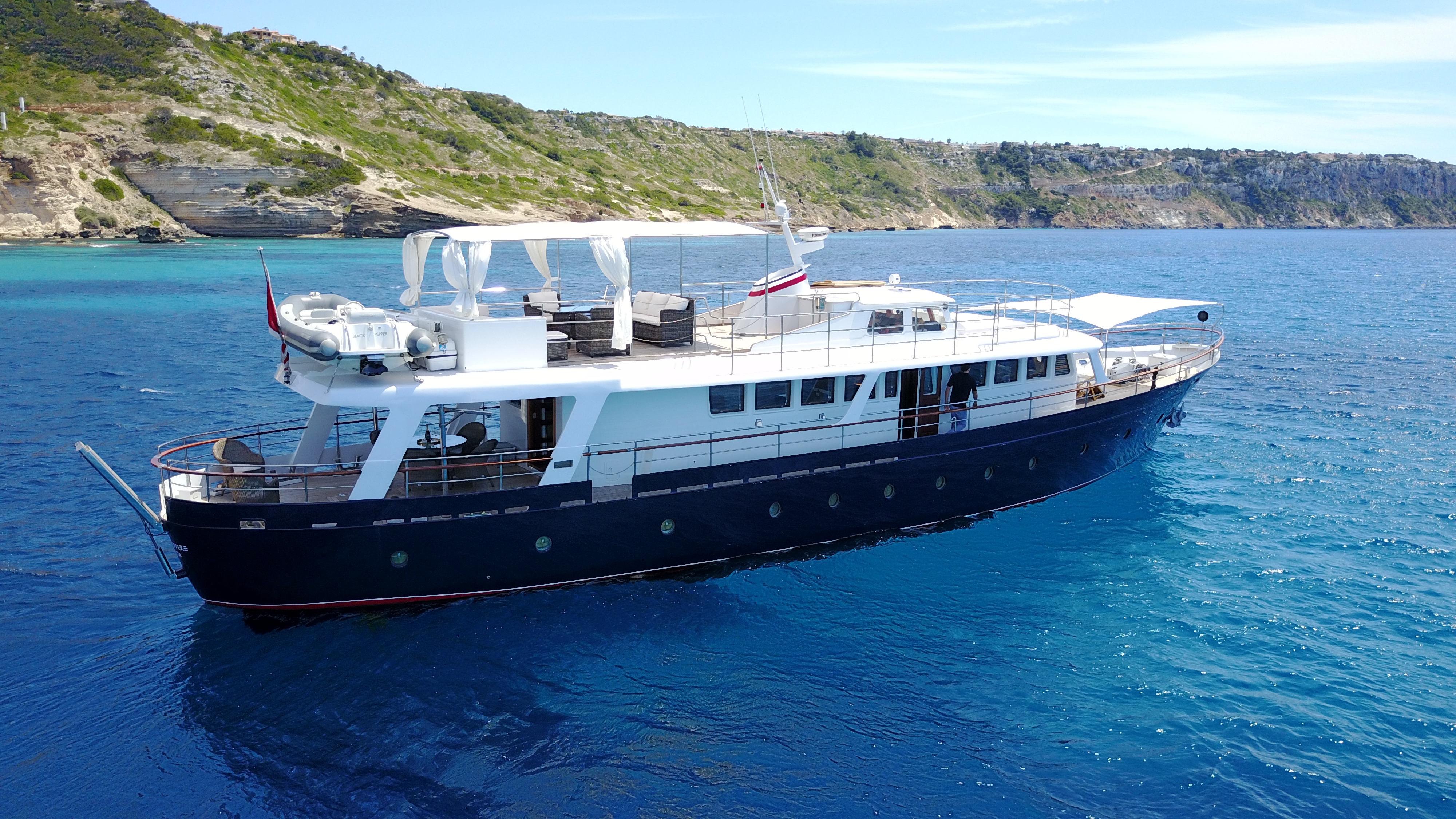 Benetti 84 Yacht For Sale 5