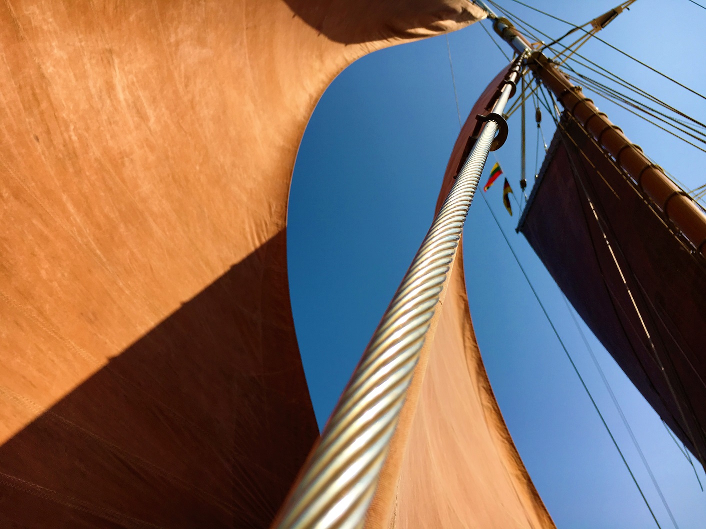 Classic Sailing Schooner - DALLINGHOO 15