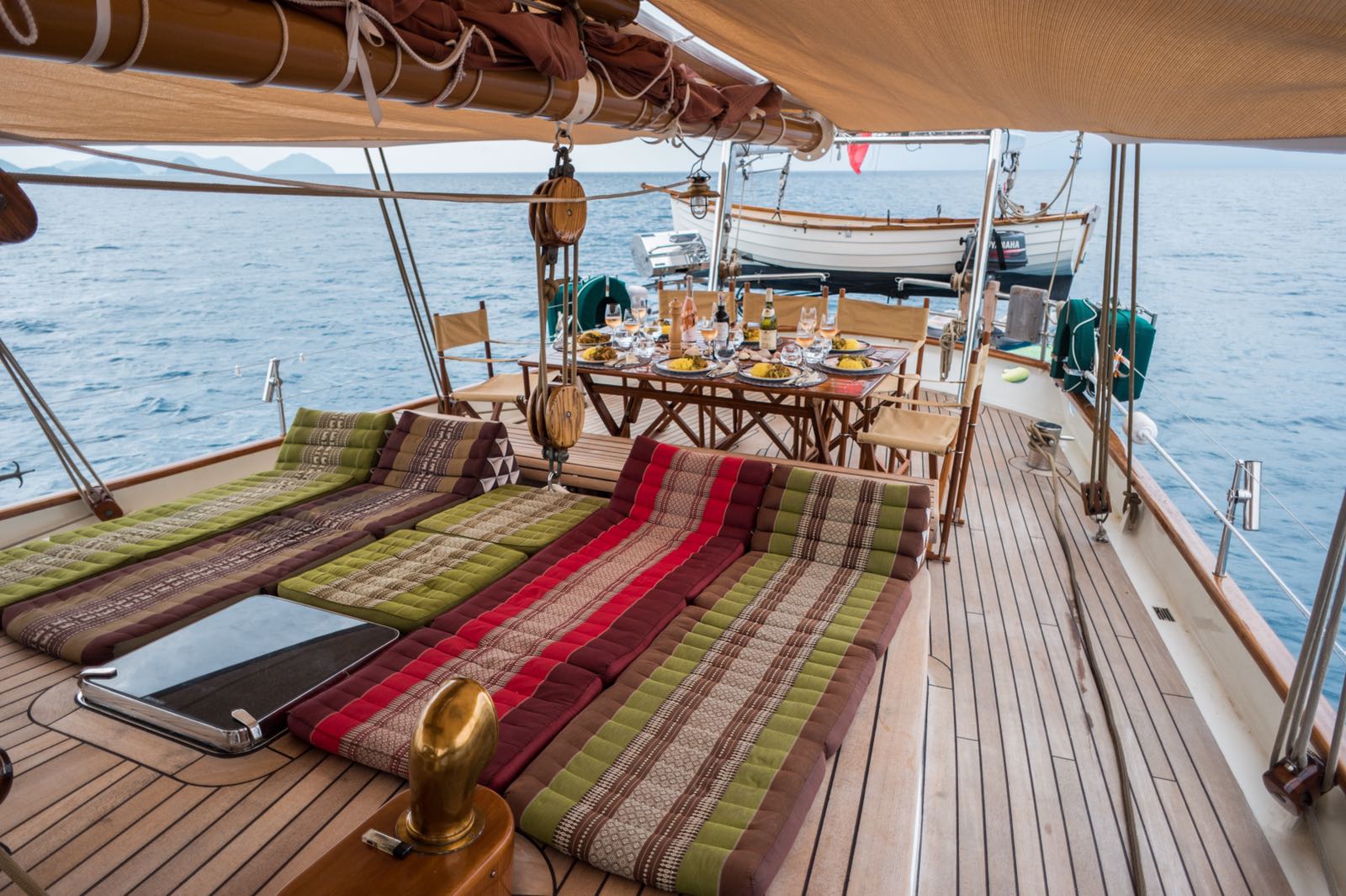 Classic Sailing Schooner - DALLINGHOO 9