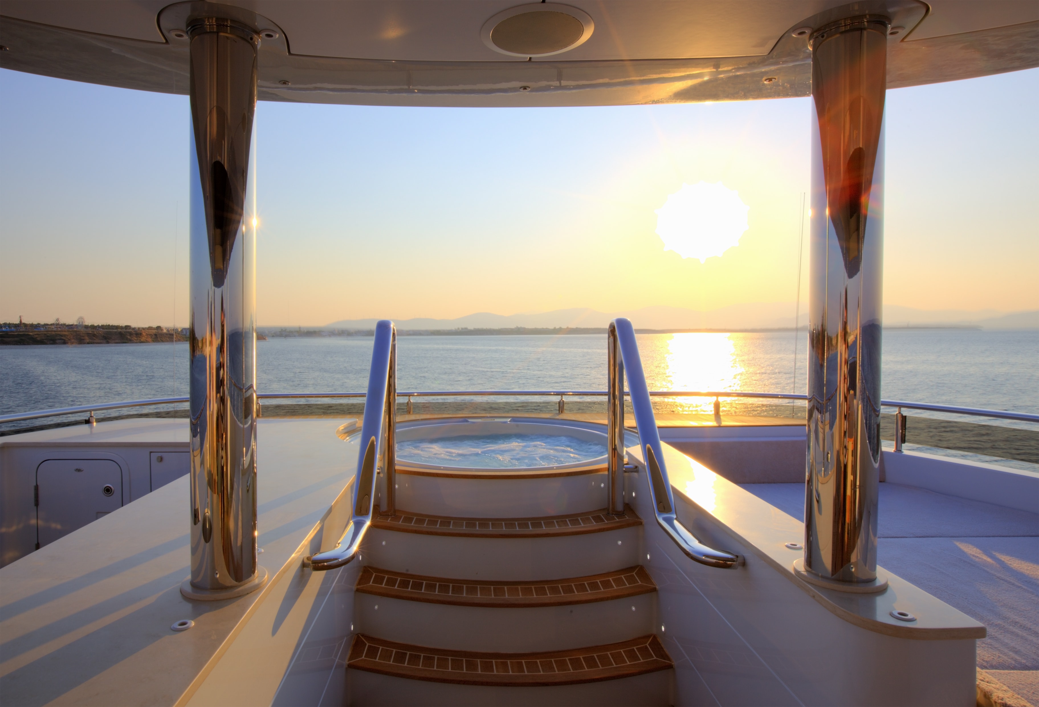 Curvelle Quaranta Yacht For Sale Sundeck2-min