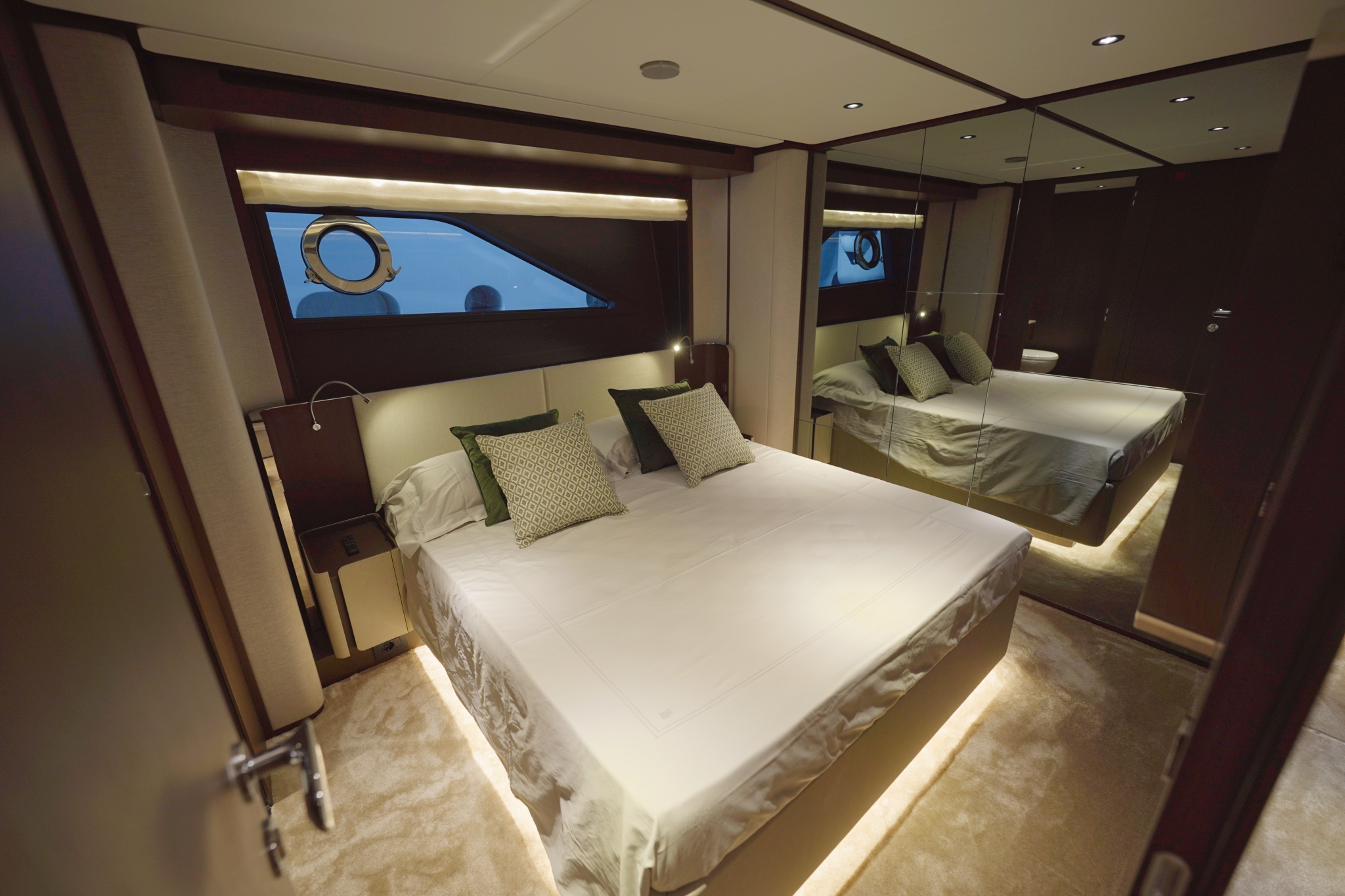 Ferretti 860 - ASMARA 56