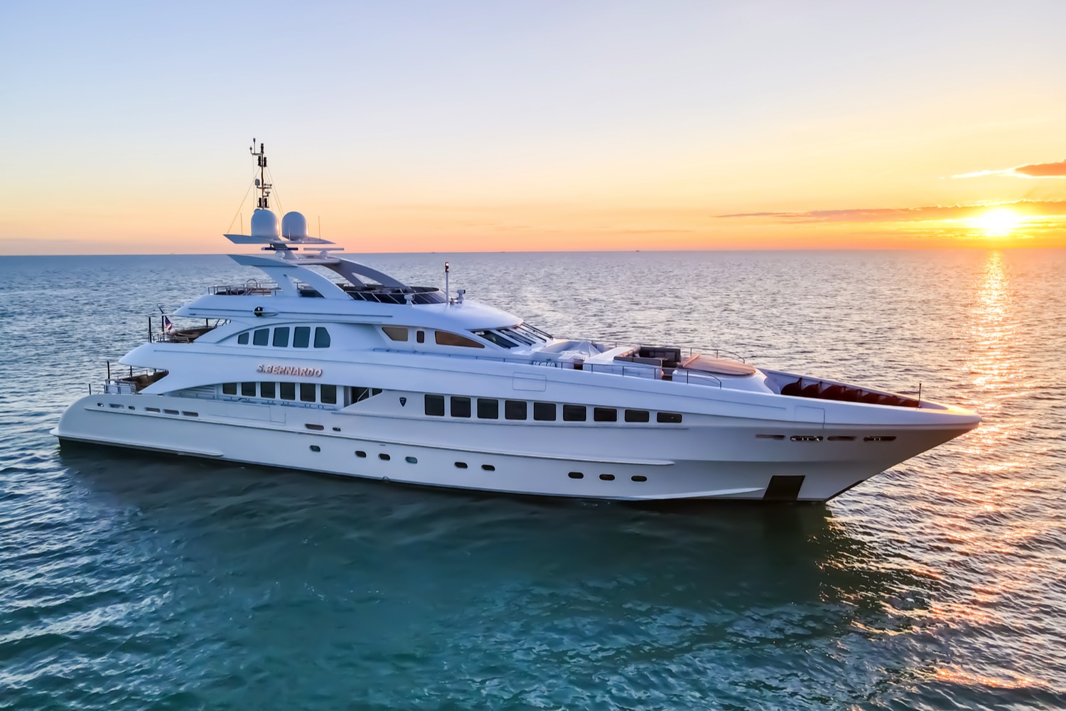 exterior - Heesen 44m 2010 San Bernardo for sale 01