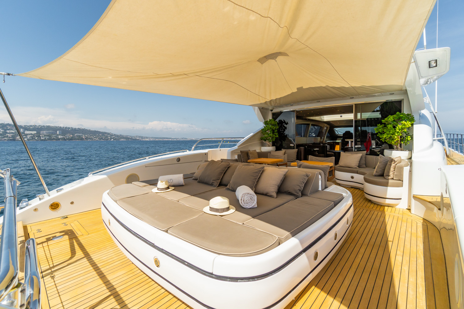 mangust 92 yacht for sale33