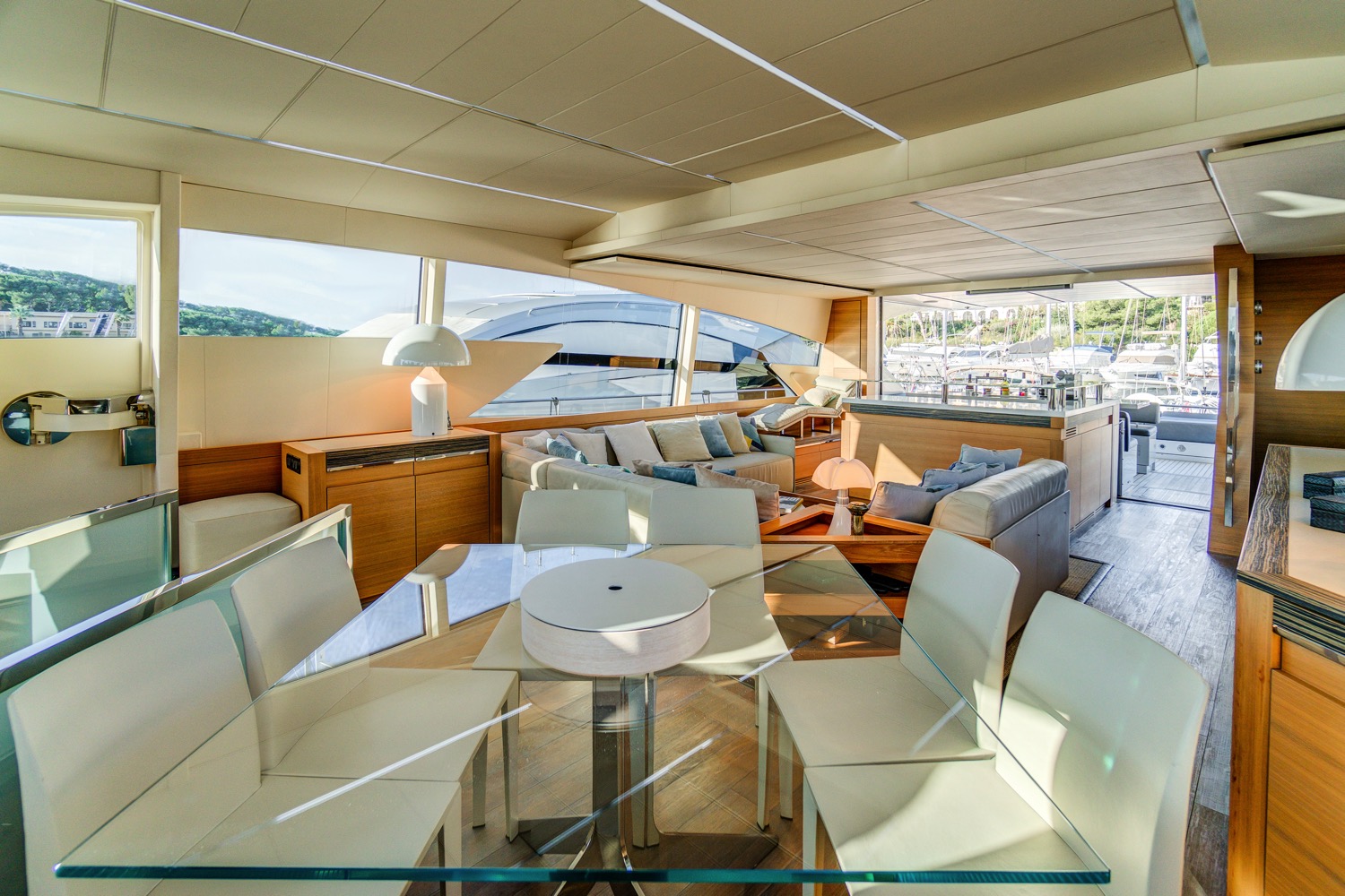 Pershing-92-Doris-yacht-for-sale-24