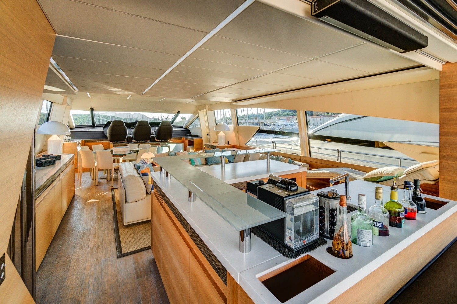 Pershing-92-Doris-yacht-for-sale-29