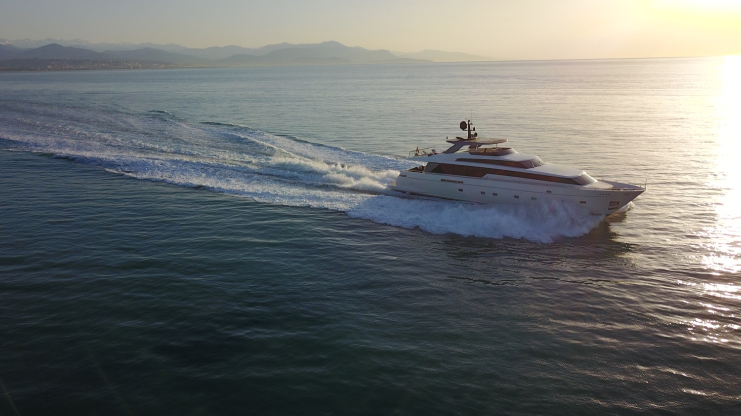 Sanlorenzo - SL104 - 2011 - Le Gypsy - 02 - outside - Yacht For Sale