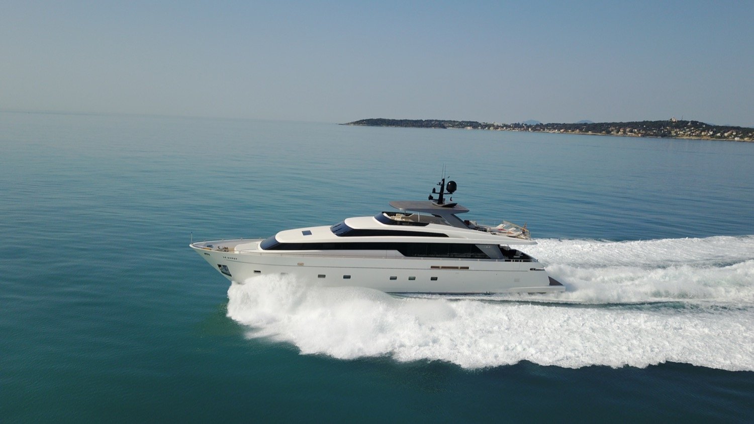 Sanlorenzo - SL104 - 2011 - Le Gypsy - 07 - outside - Yacht For Sale