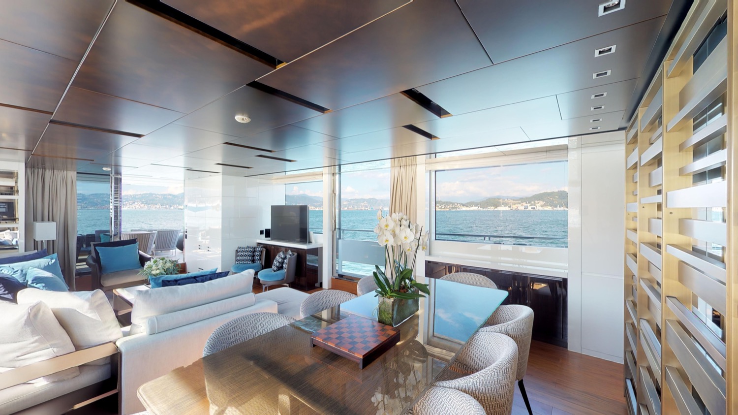 Sanlorenzo-SL-106-Dinning
