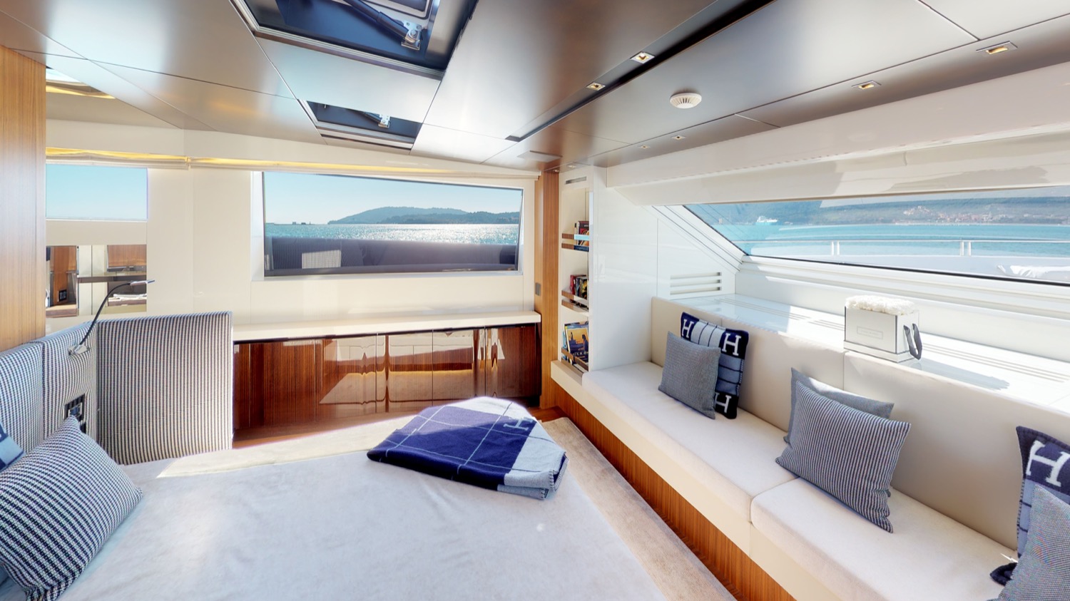 Sanlorenzo-SL106-Master-Stateroom-2