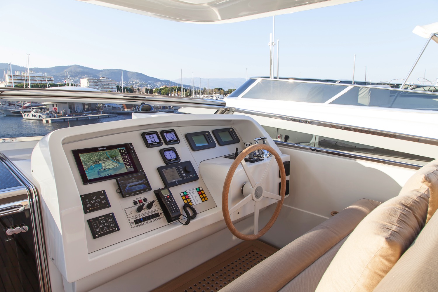 Sanlorenzo SL88 Yacht for sale 10