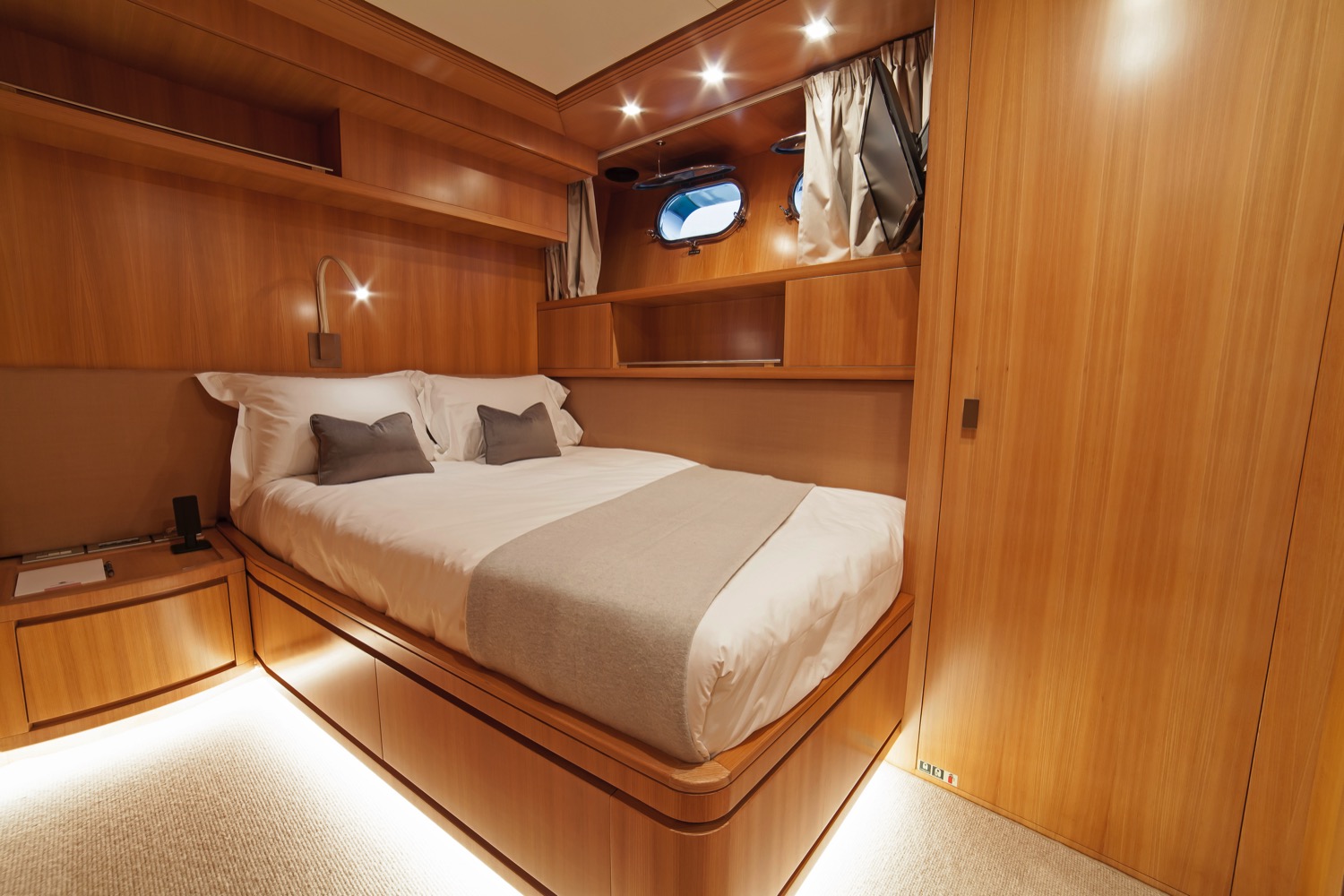 Sanlorenzo SL88 Yacht for sale 18