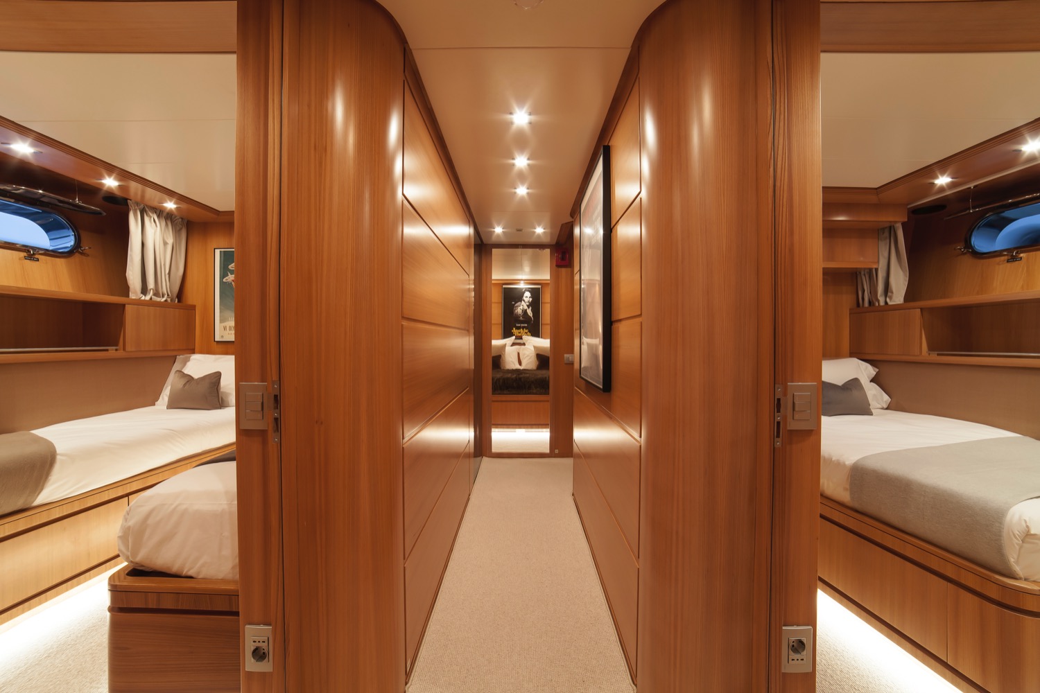 Sanlorenzo SL88 Yacht for sale 31