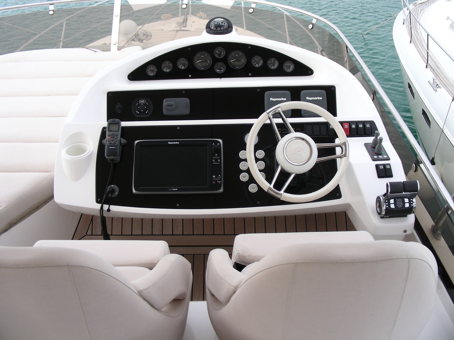 Sunseeker 53 MH Ariela 13