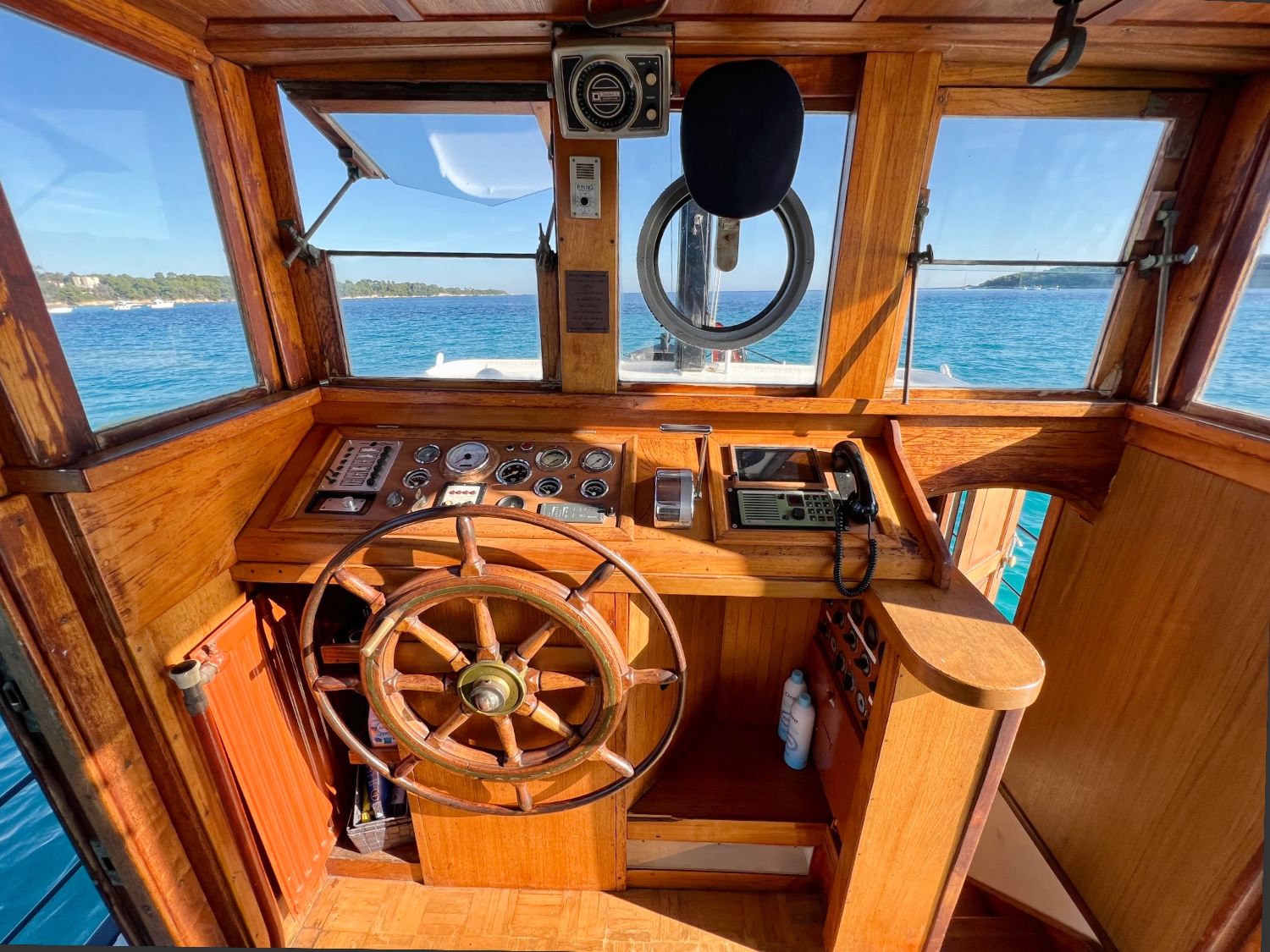 Tug boat - SOLID 31