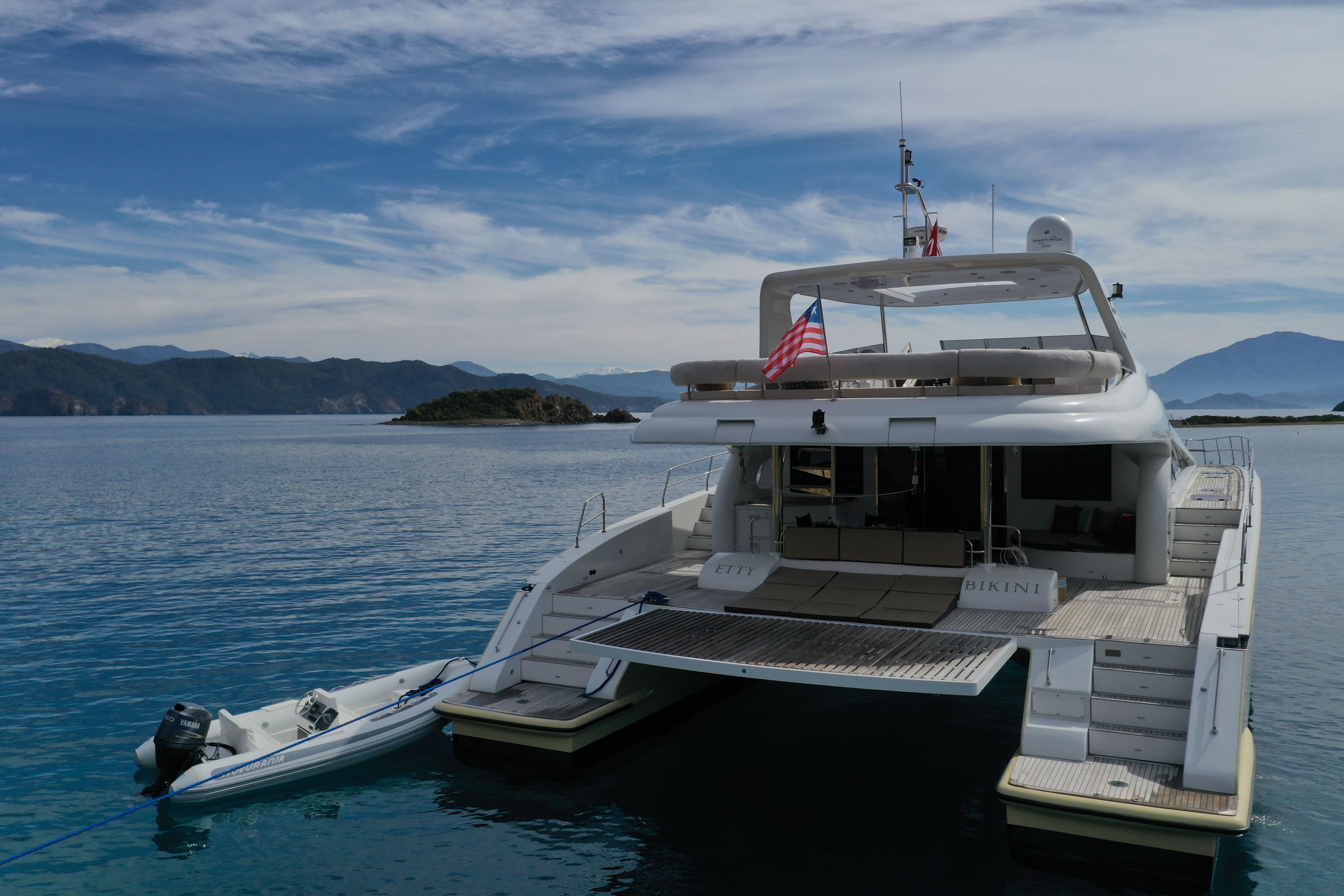 Sunreef 70 Power Yacht For Sale Exterior 10