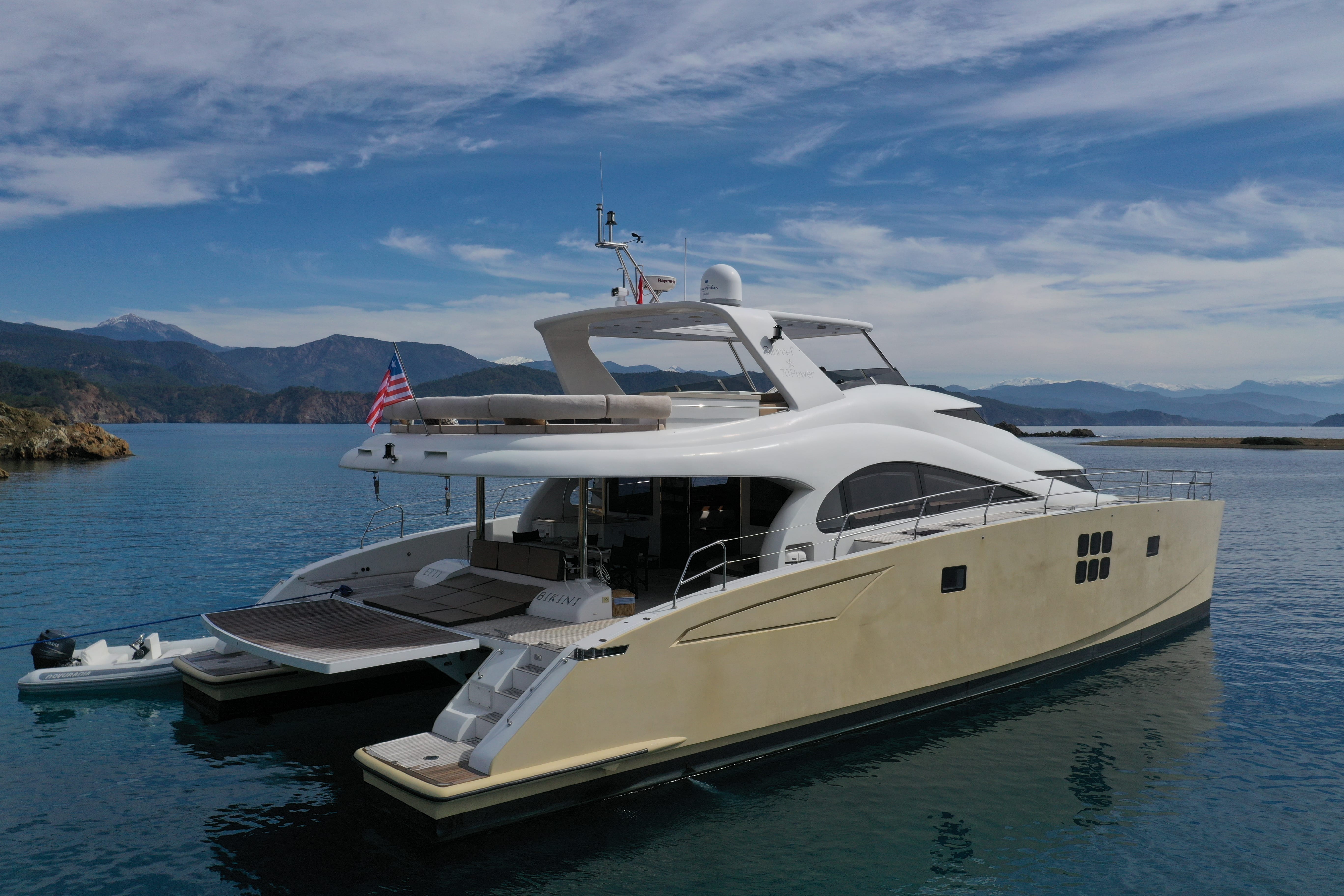 Sunreef 70 Power Yacht For Sale Exterior 11
